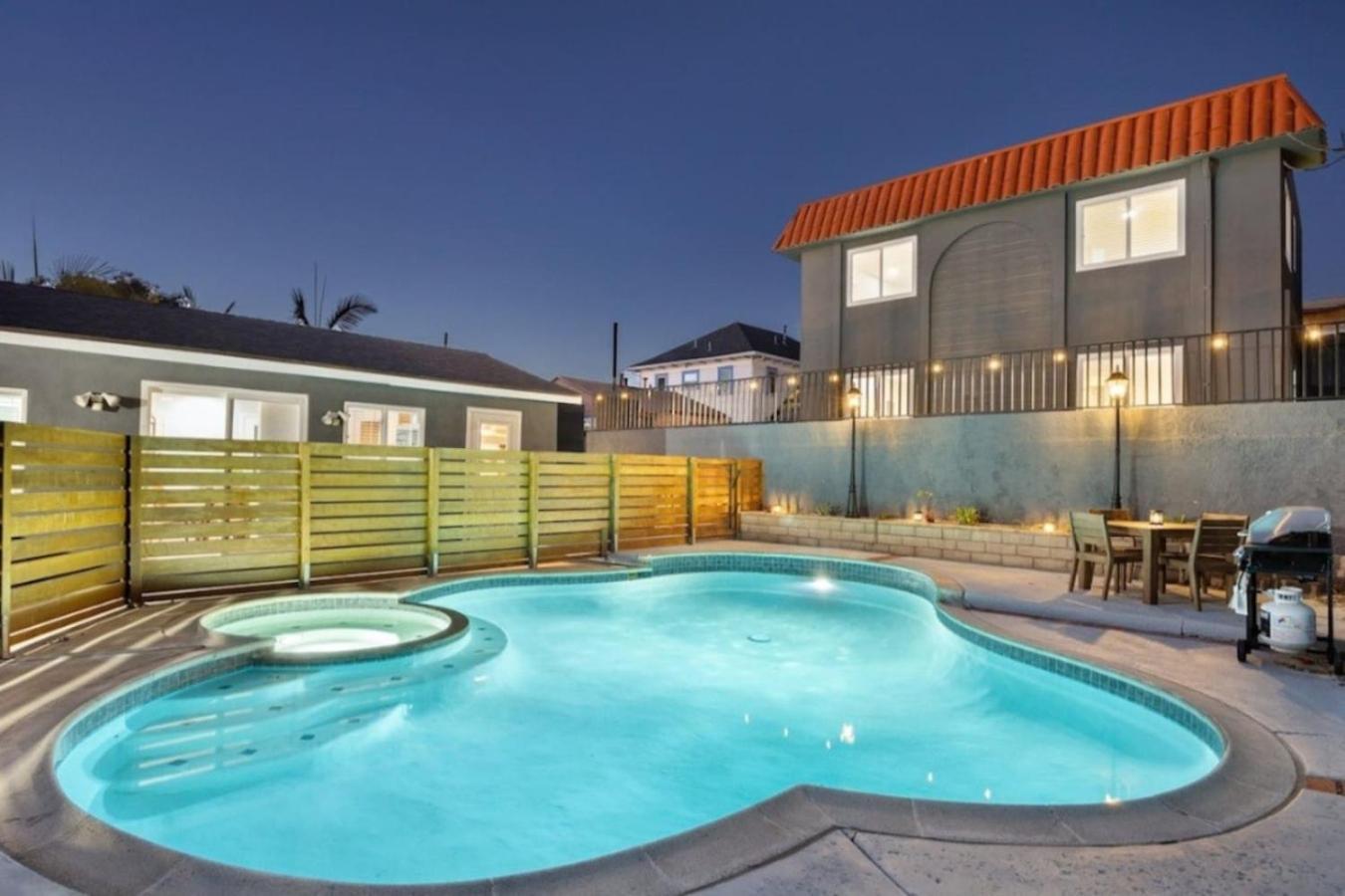 Bella Casa 1 Pool With Minutes To Downtown And Beaches Villa *