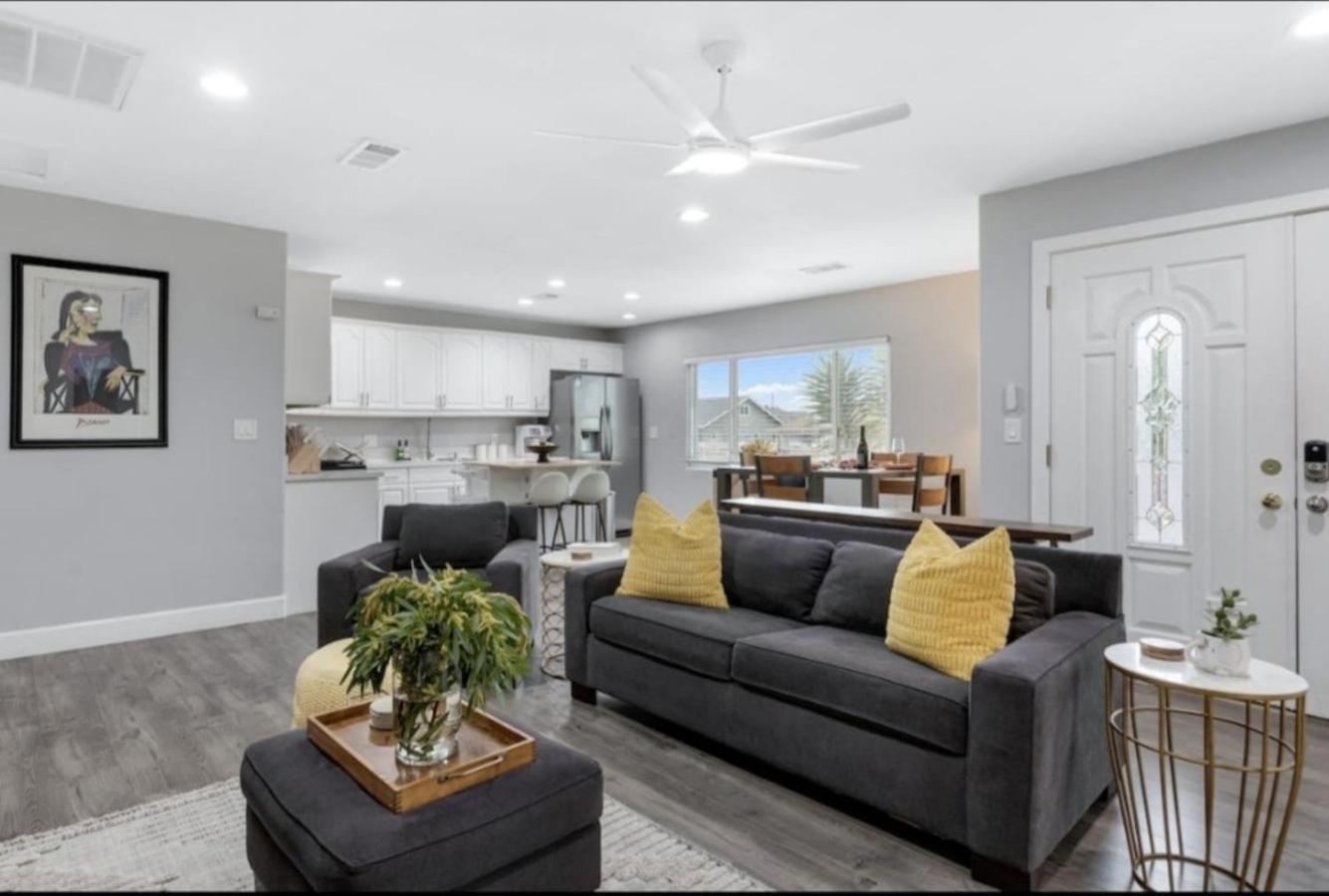 Villa Bella Casa 1 Pool With Minutes To Downtown And Beaches San Diego